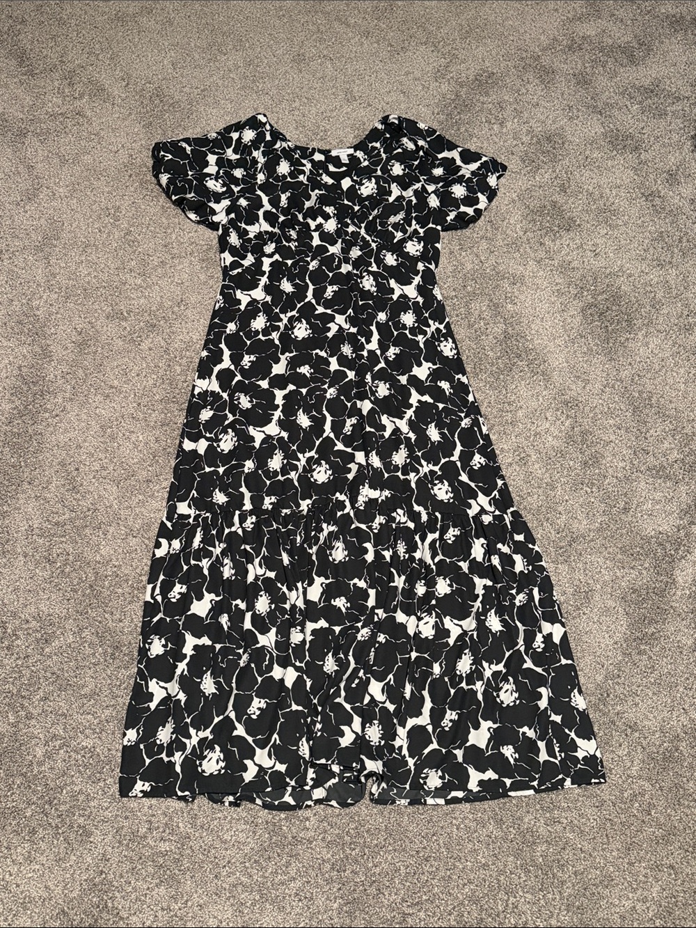 Nine West Black & White Floral Tiered Maxi Dress